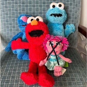 Sesame Street plush bundle- Elmo, Grover, Abby, Cookie Monster